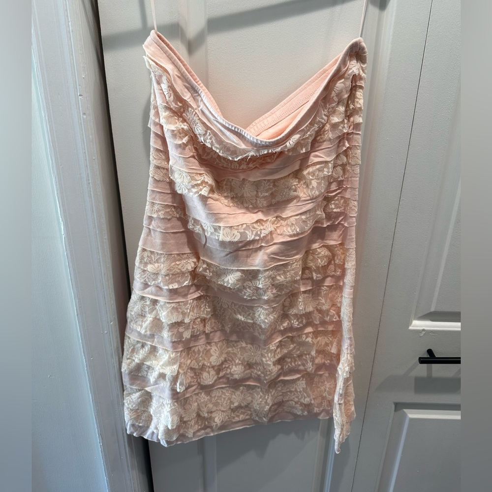 Express strapless light pink lace dress